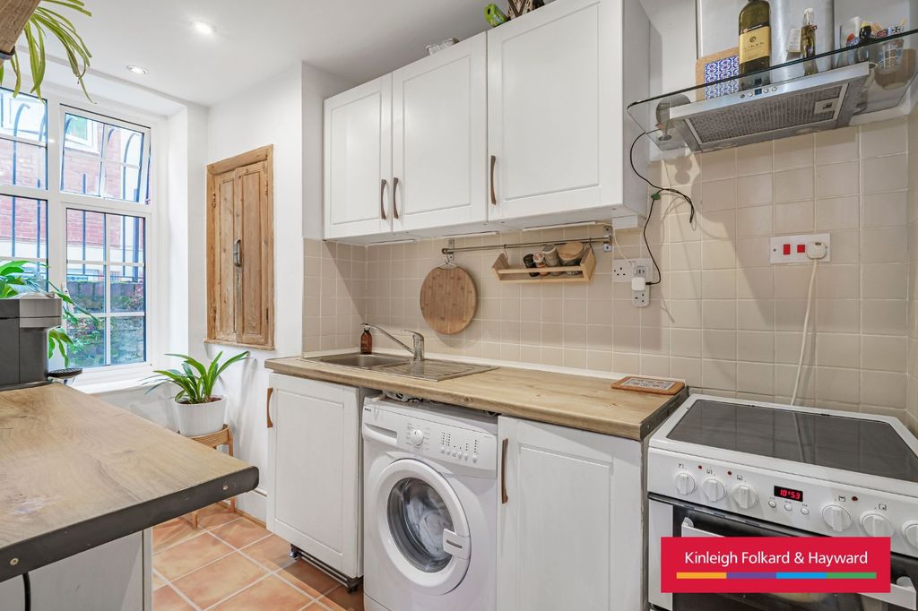 Property photo 3 of 10 Picture No. 04