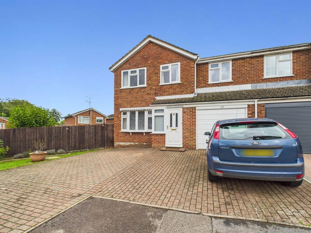 Property photo 1 of 17 Cam02127G0-Pr0336-Still030