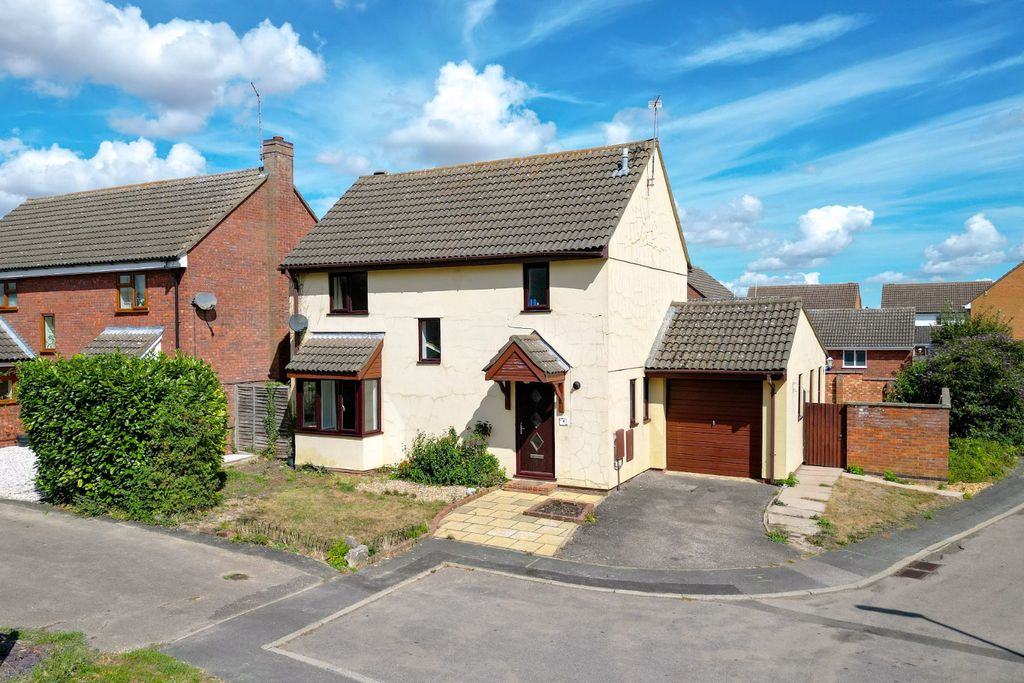 Property photo 1 of 19 3853220