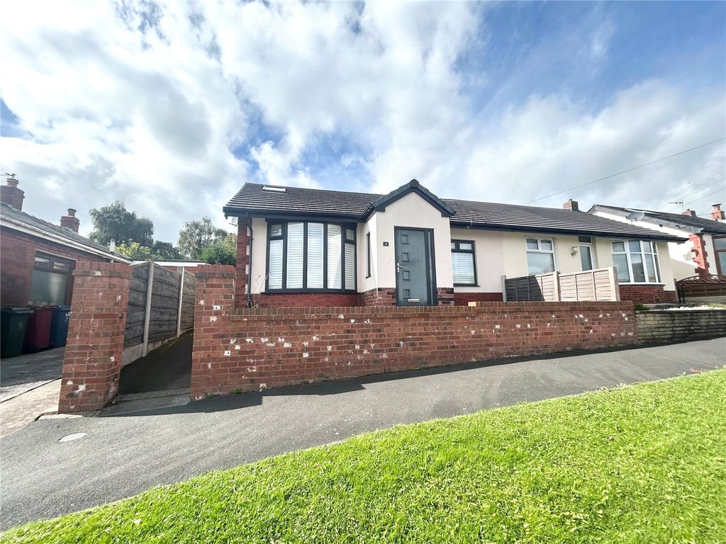 Property photo 1 of 13 External