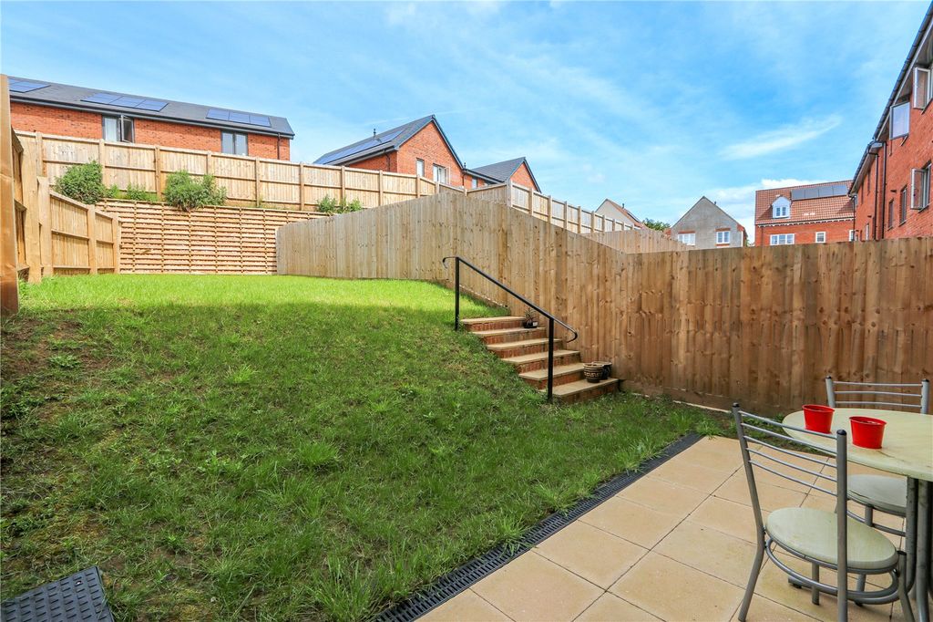 Property photo 2 of 15 Picture No. 09