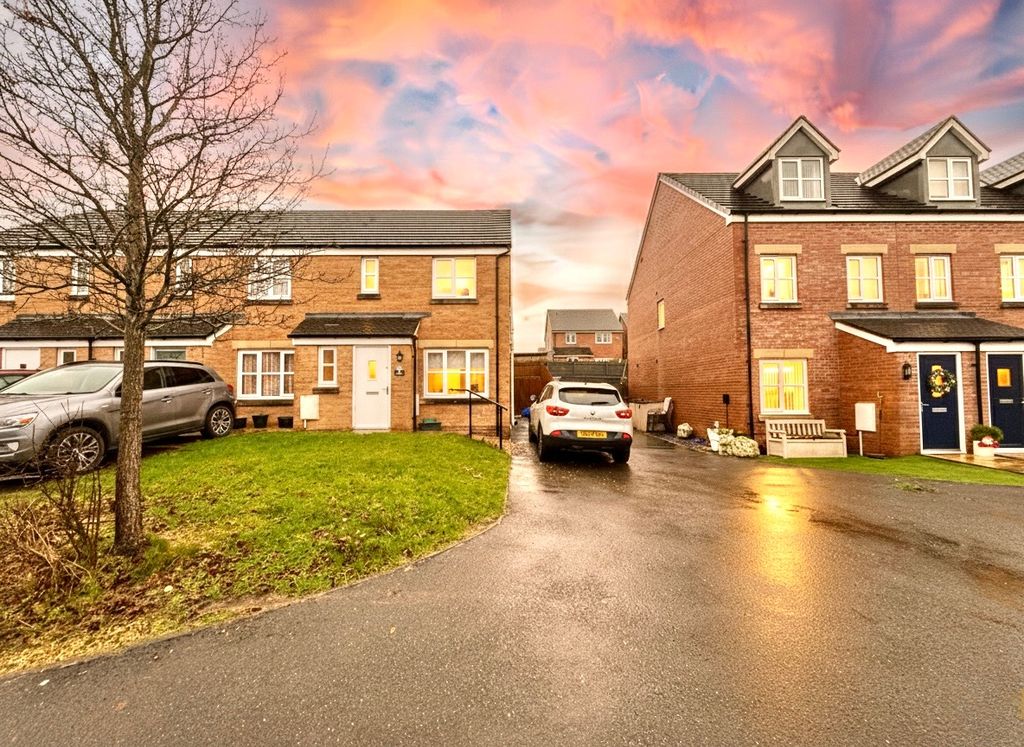 Property photo 1 of 20 4657432