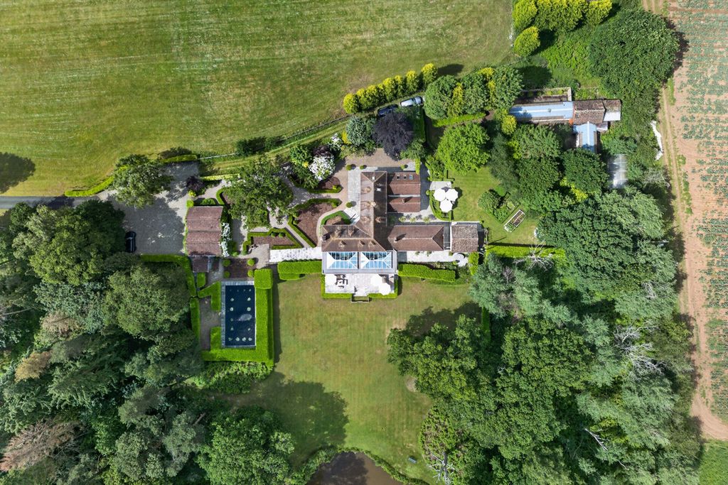 Additional image 48 of 6 bed country house for saleStanklyn Lane, Stone, Kidderminster Worcestershire DY10