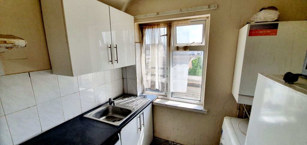 Property photo 2 of 4