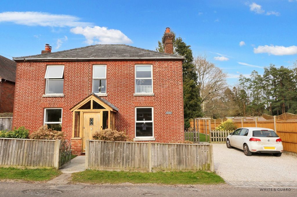 Property photo 1 of 16