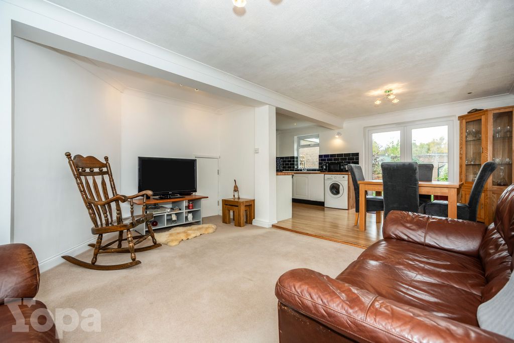 Property photo 2 of 20 Photo #2