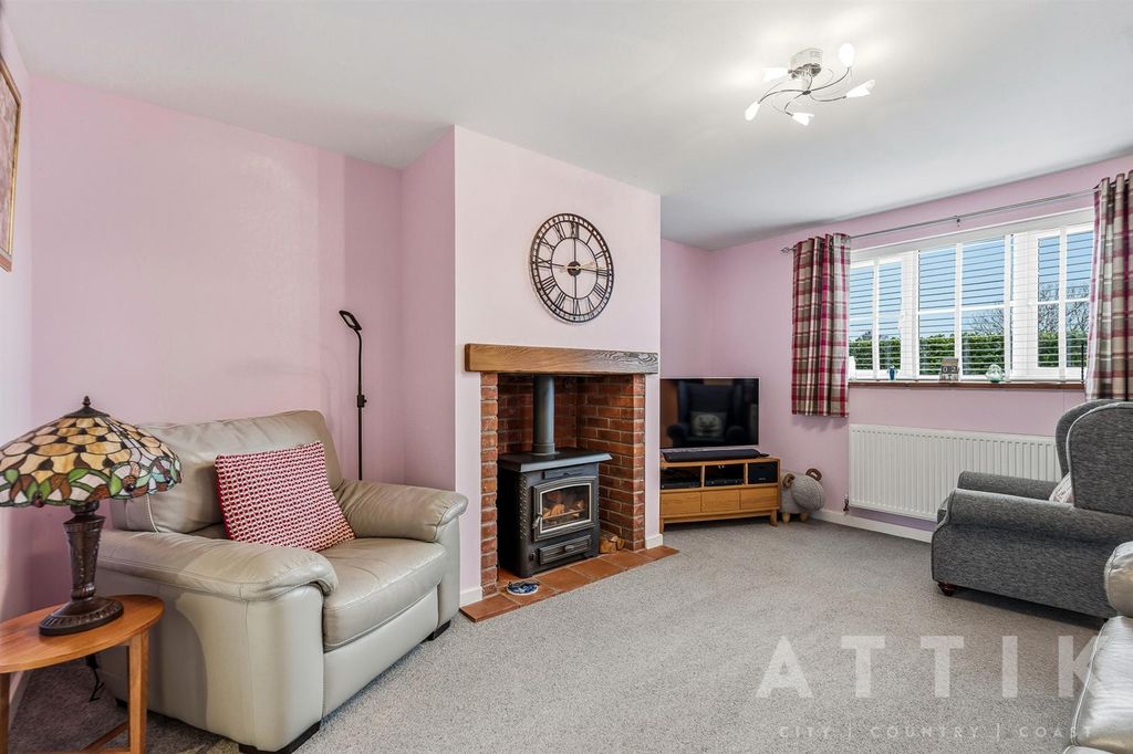 Property photo 2 of 29 Ar709828.Jpg