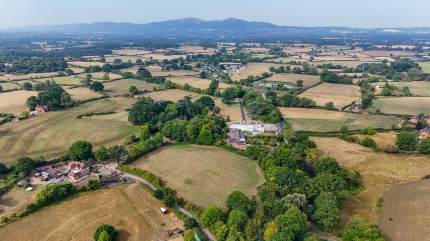 Property photo 1 of 17 Dji_20250812100947_0911_D-2 (Small)