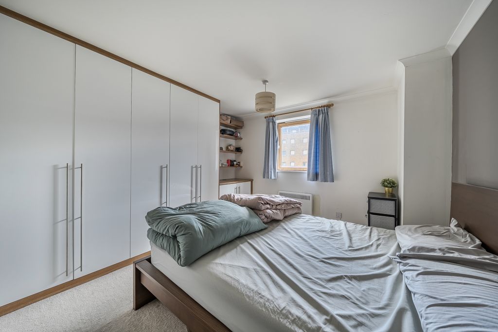 Property photo 3 of 16 1344411-19-68B068...