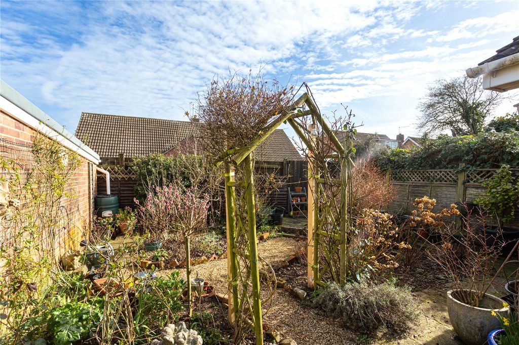 Property photo 3 of 14 Photo