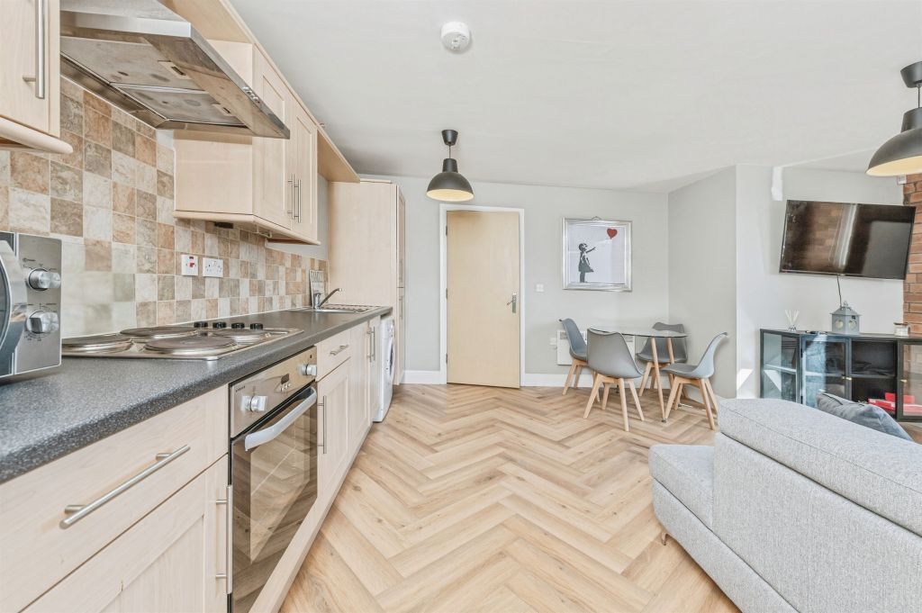 Additional image 7 of 1 bed flat for saleFearnley Mill Drive, Huddersfield HD5