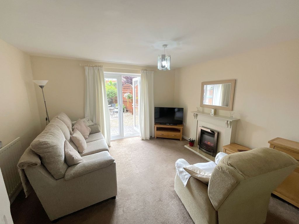 Property photo 3 of 15