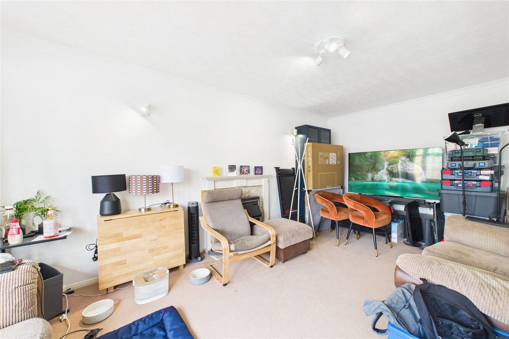 Property photo 3 of 10 Picture No. 08