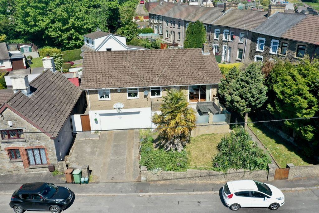 Property photo 1 of 37