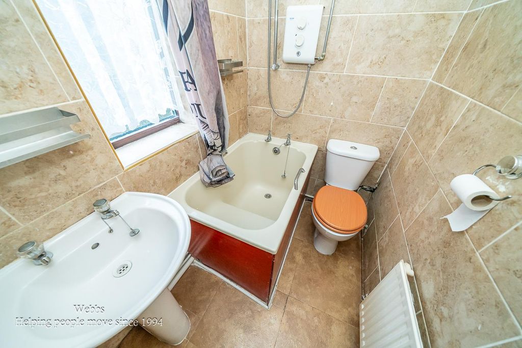 Property photo 3 of 23 Webbs-23.Jpg