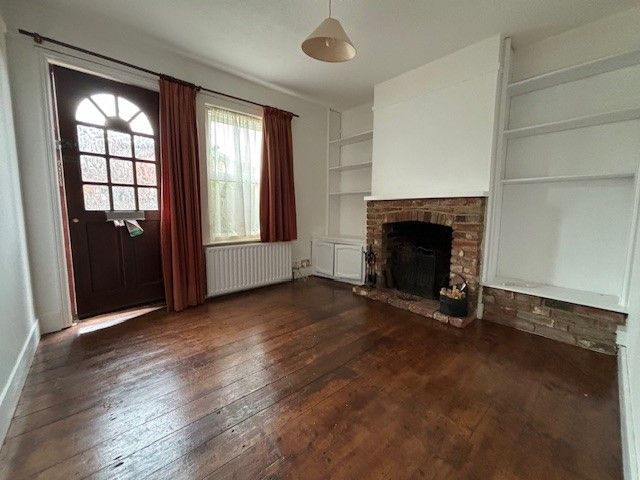 Property photo 2 of 6