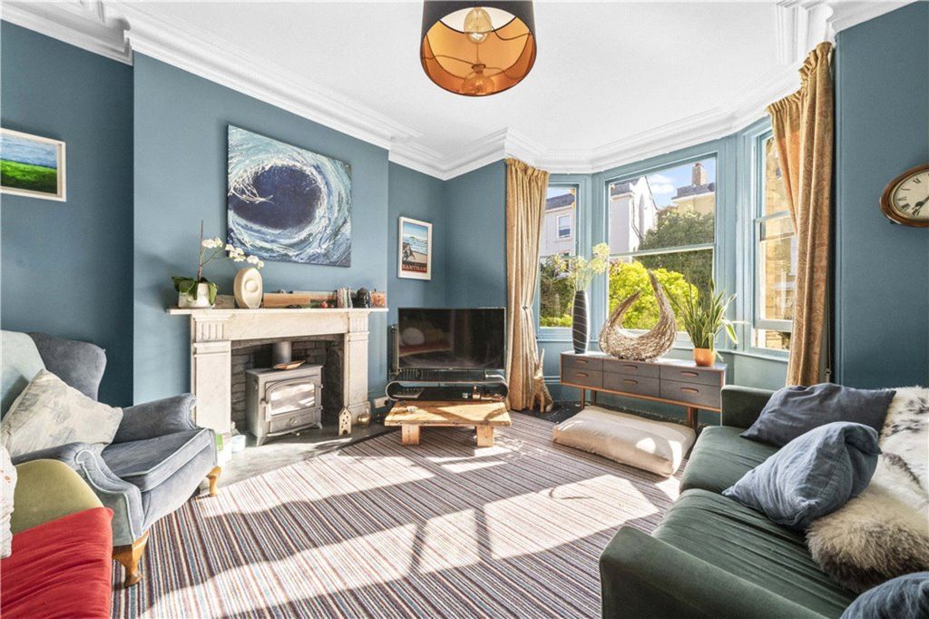 Property photo 2 of 22