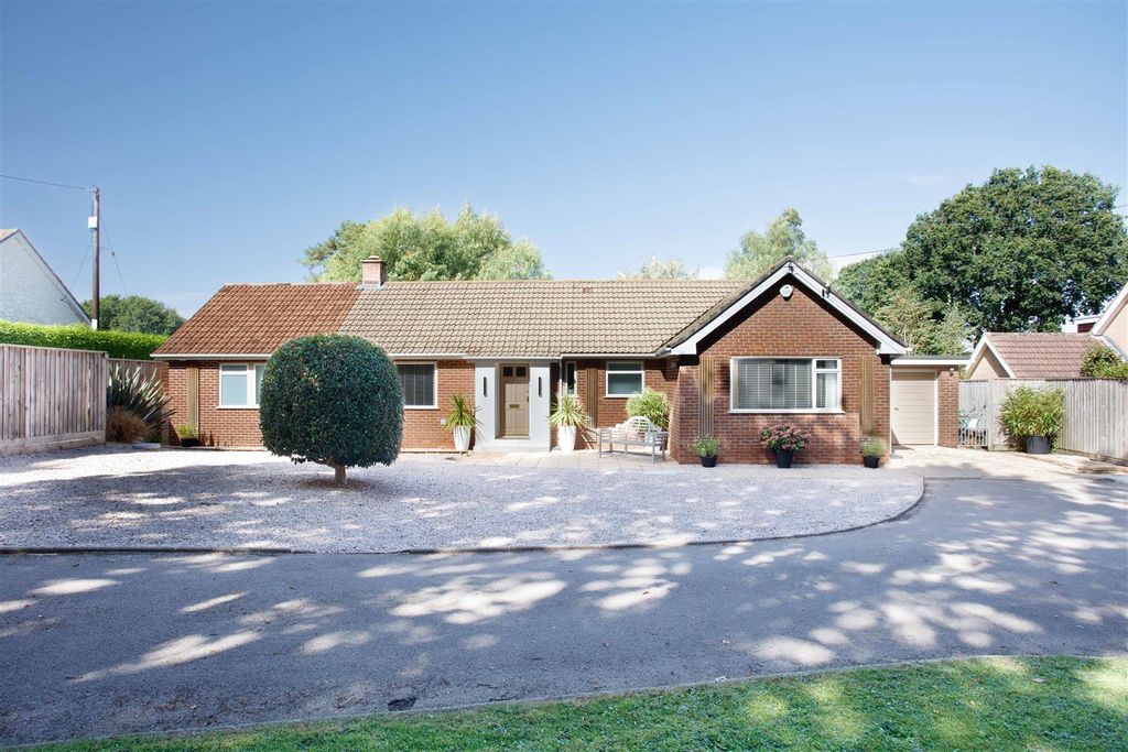 Property photo 2 of 25 Front View.Jpg