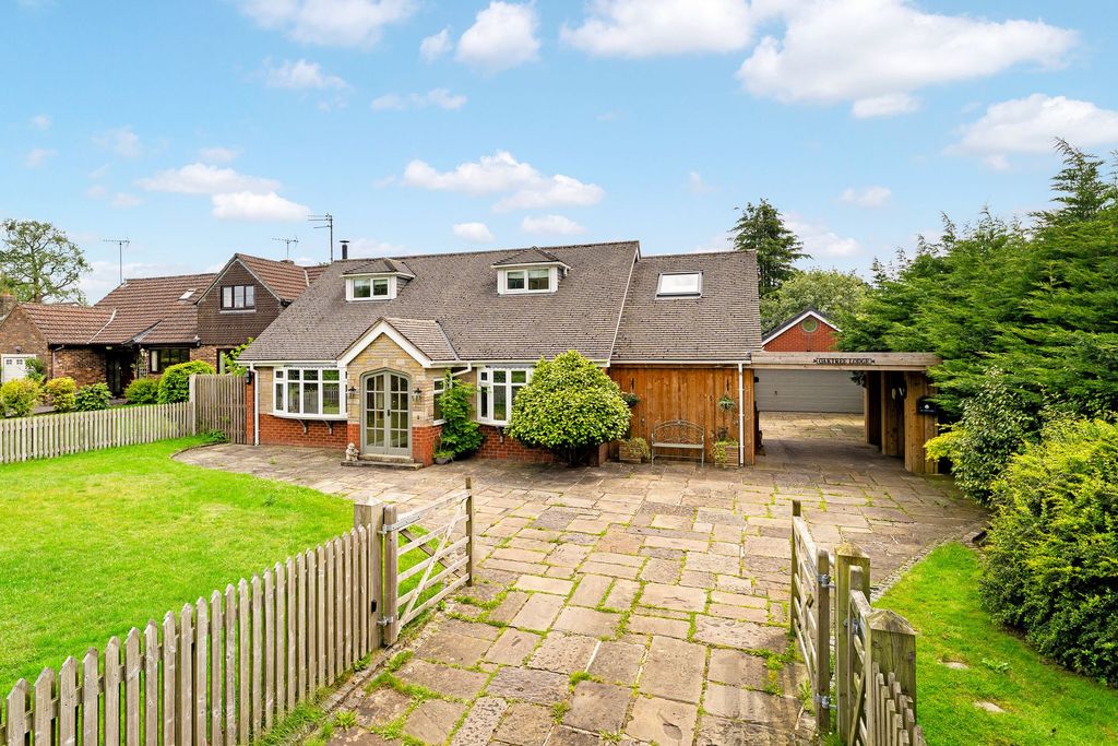 Property photo 1 of 45