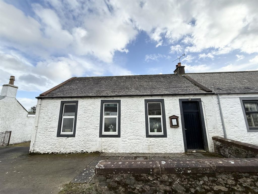 Property photo 1 of 15 Front.Jpeg