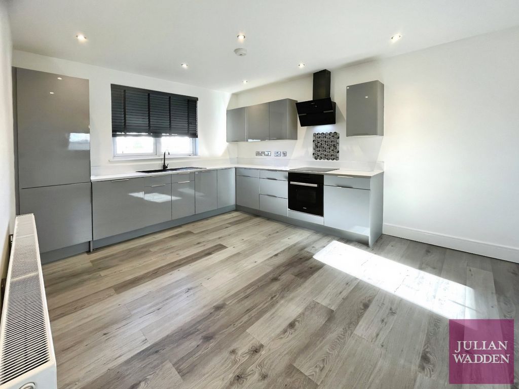 Property photo 2 of 12 Picture No. 08