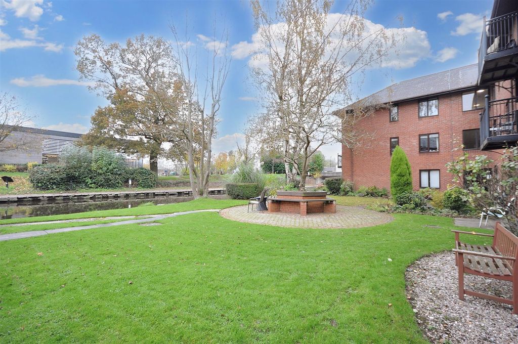 Property photo 3 of 13 Zoqg-Lnbj0Wvbzttsjspng.Jpg