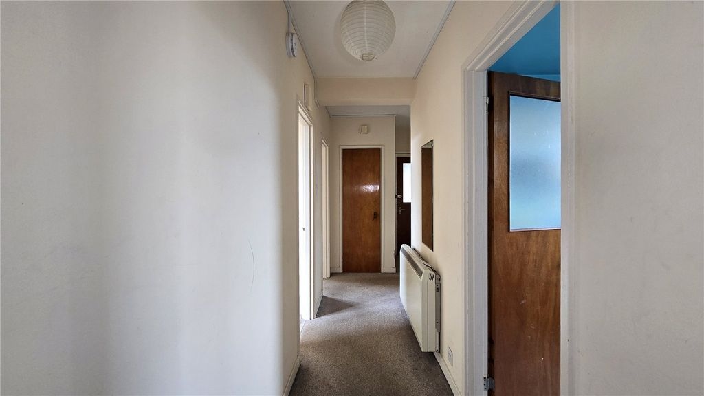 Property photo 3 of 10 Picture No. 05