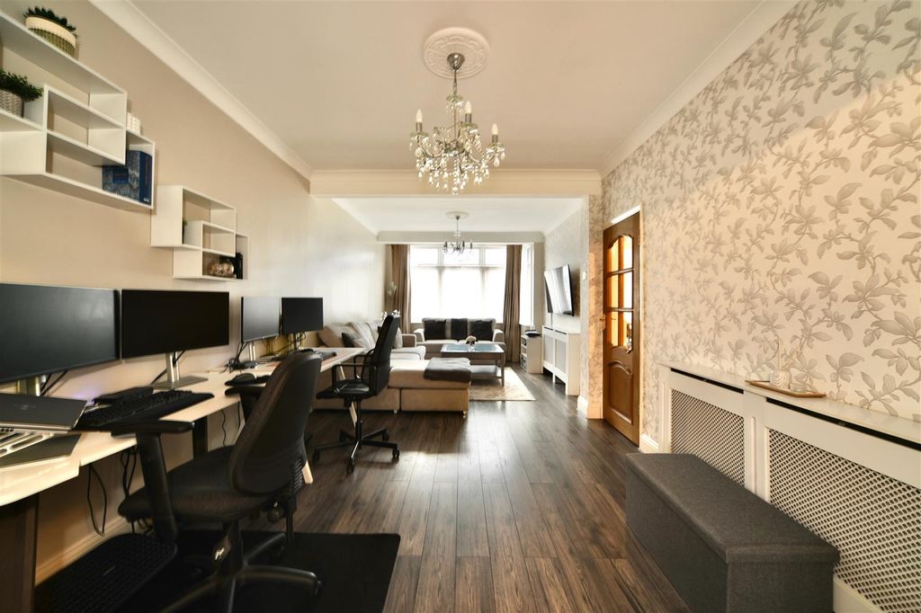 Property photo 3 of 21 Dsc_3892.Jpeg