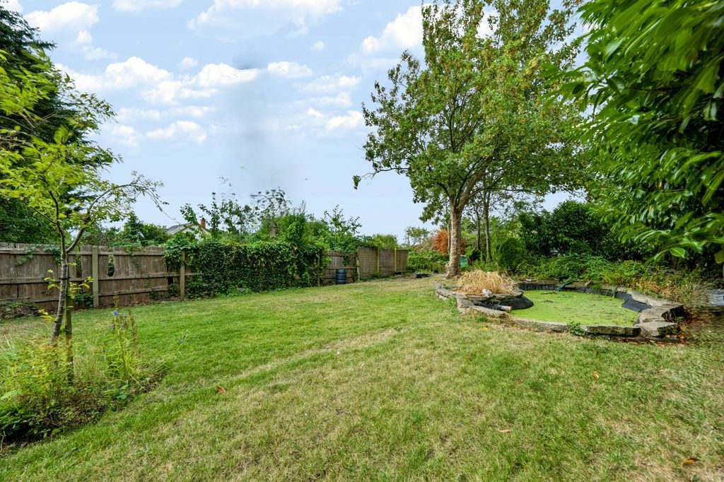 Property photo 2 of 31 Photo 22