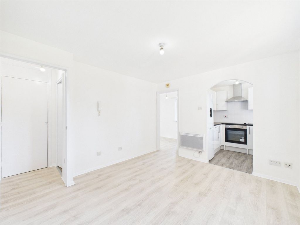 Property photo 1 of 12 Picture No. 01