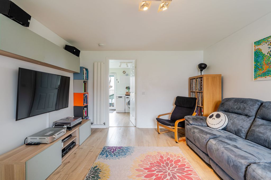 Property photo 3 of 29 Property Image 3