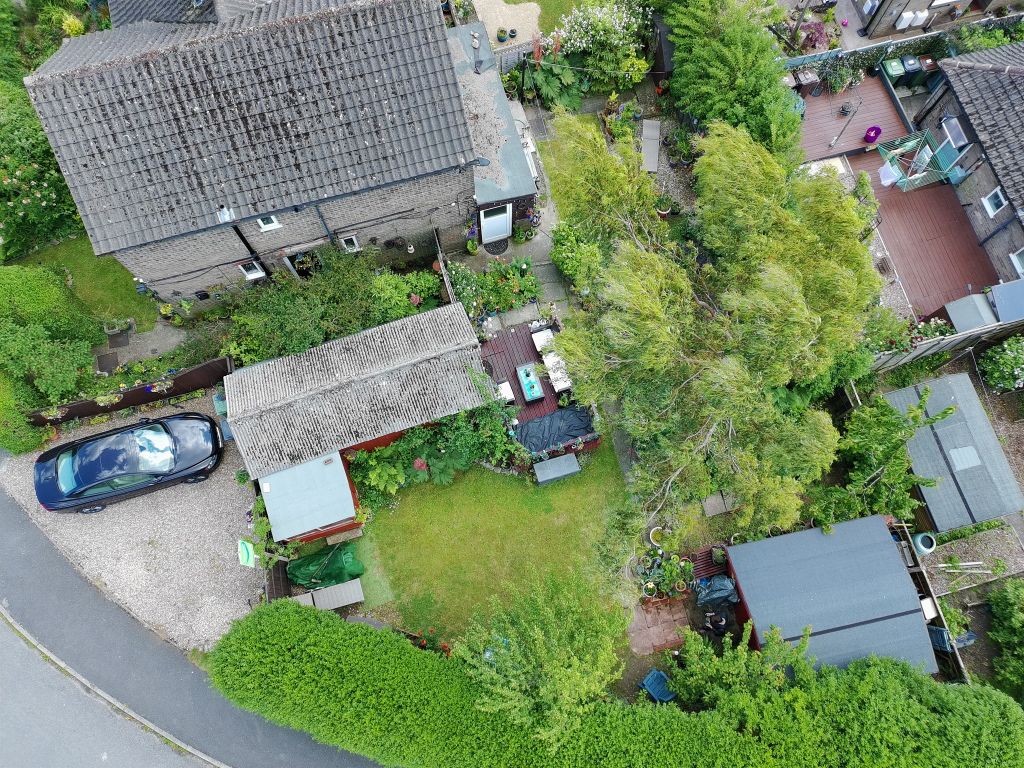 Property photo 2 of 34