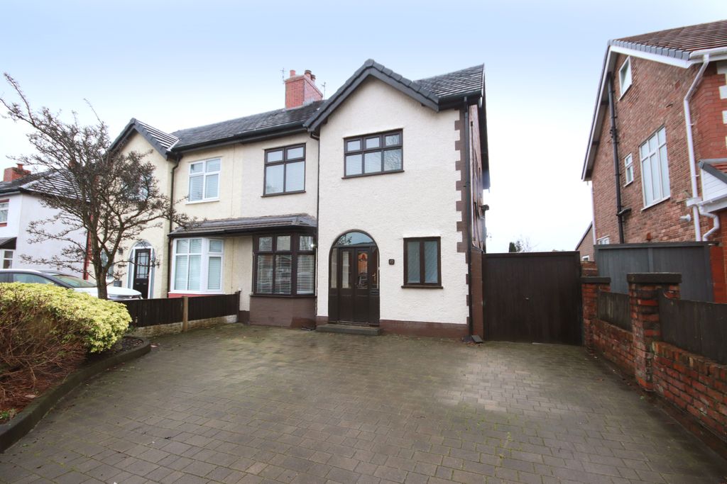 Property photo 1 of 27