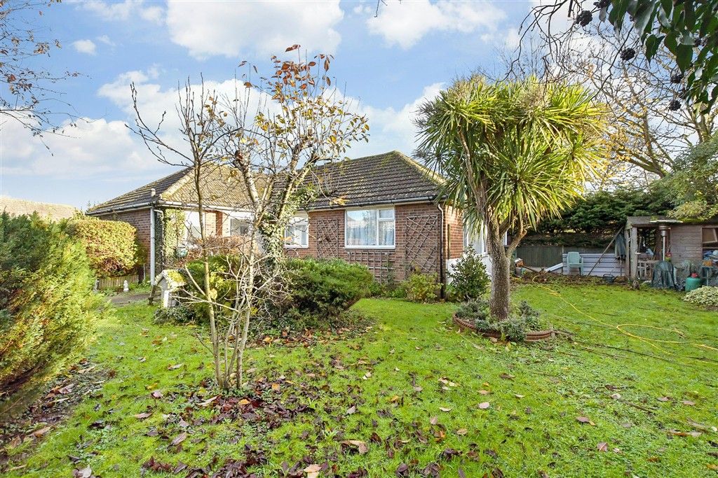 Property photo 2 of 11 Side Elevation