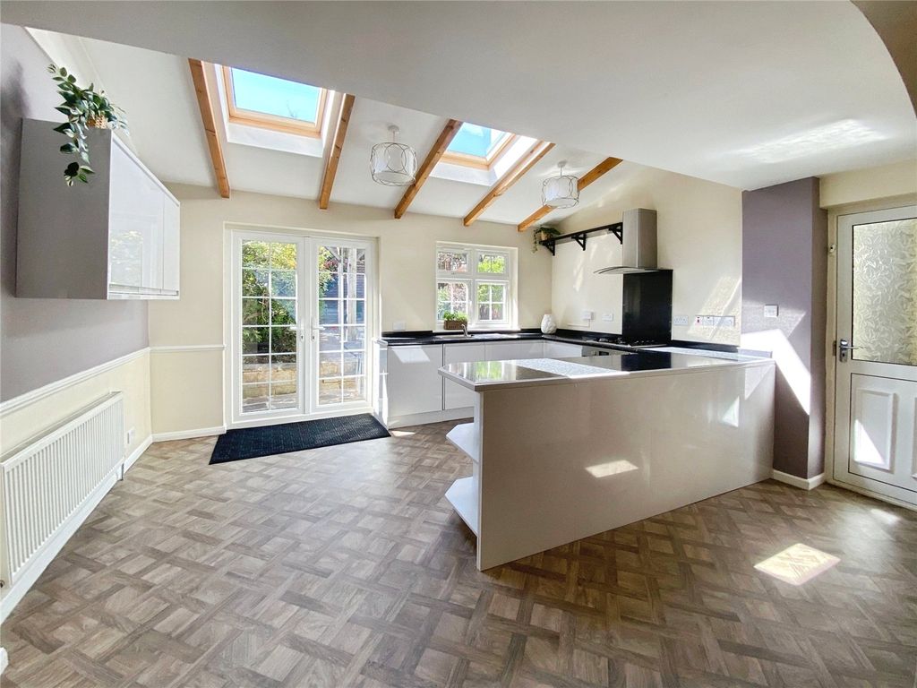 Property photo 1 of 15 Picture No. 14