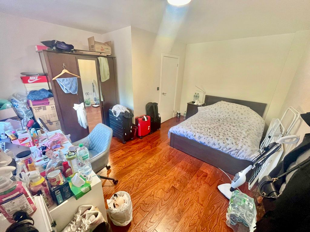 Property photo 3 of 7 Image