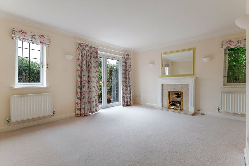 Property photo 2 of 16 Picture No. 07