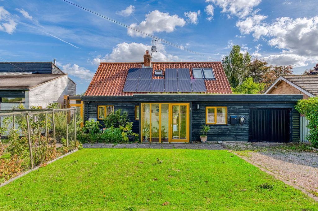 Property photo 1 of 29