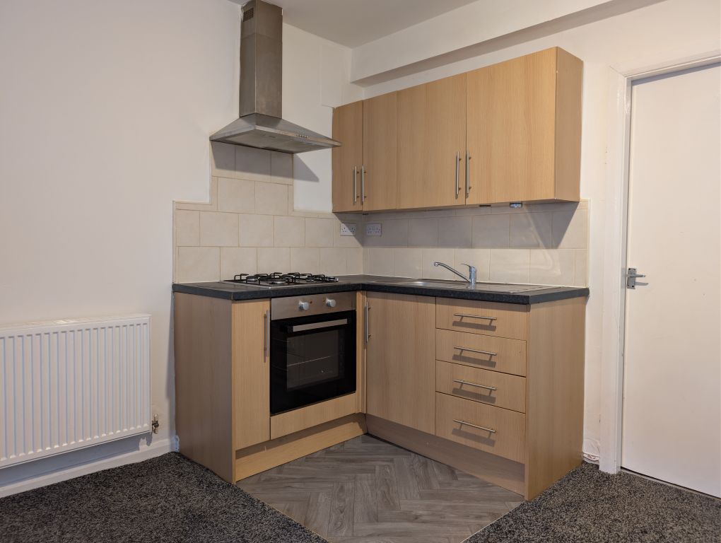 Property photo 2 of 24