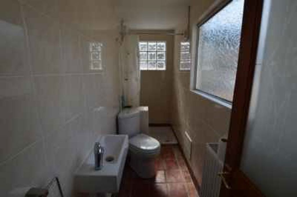 Property photo 3 of 3