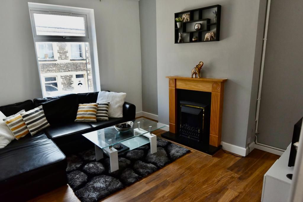 Property photo 1 of 29