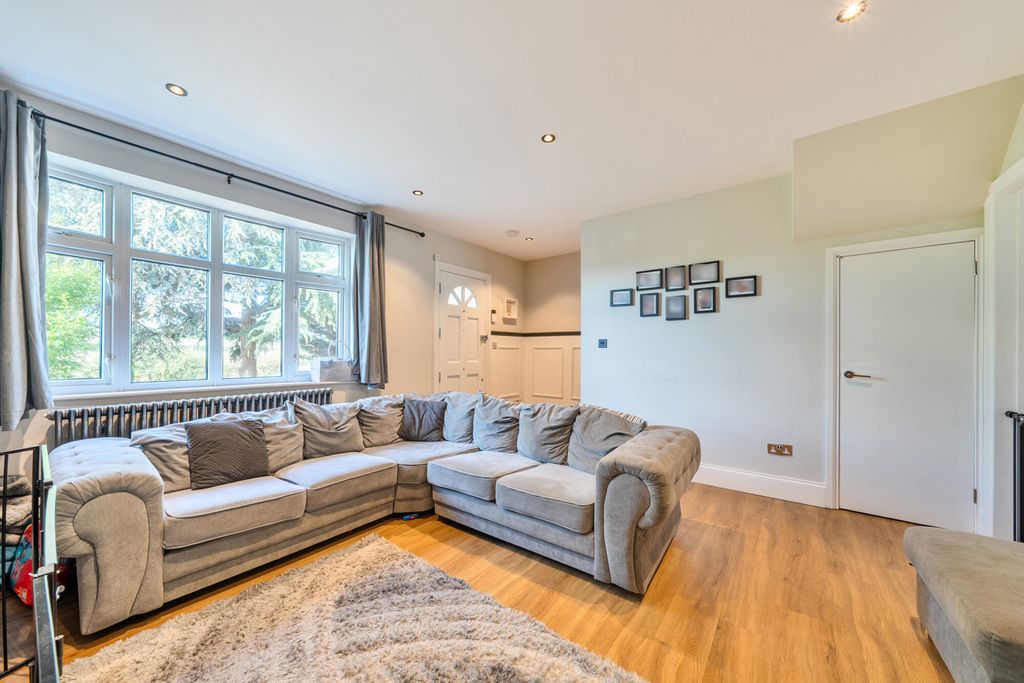 Property photo 2 of 24 1520357-4-6Aaa5Ea...