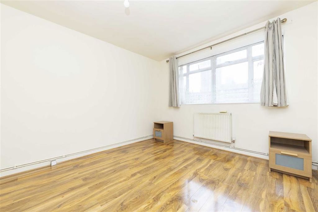 Property photo 3 of 4