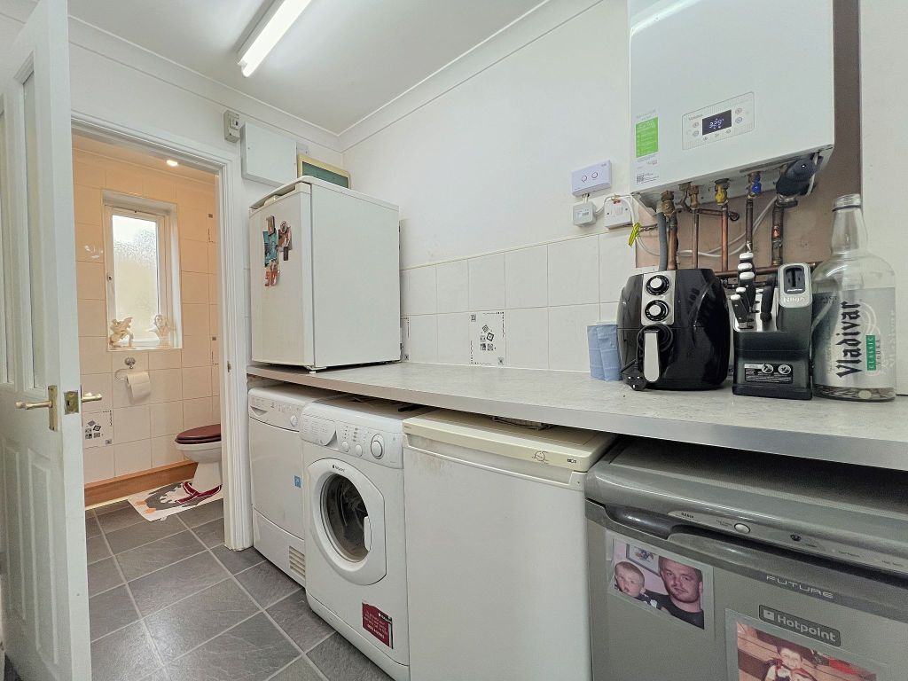 Additional image 6 of 4 bed detached house for saleWindhill Old Road, Bradford BD10
