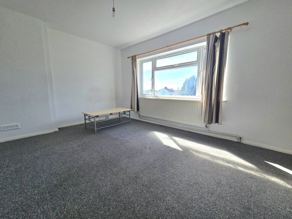 Property photo 3 of 7 3E57Fc90-Ccde-4Af1-A6Eb-06688228B92c