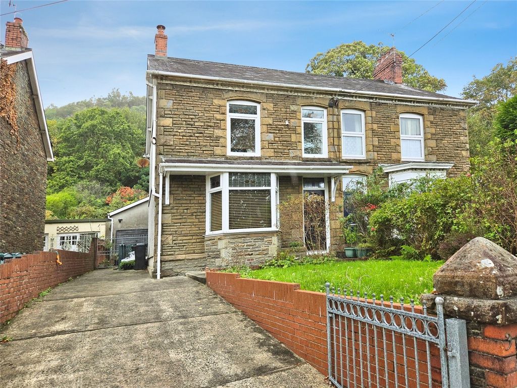 Property photo 1 of 19 Picture No. 30