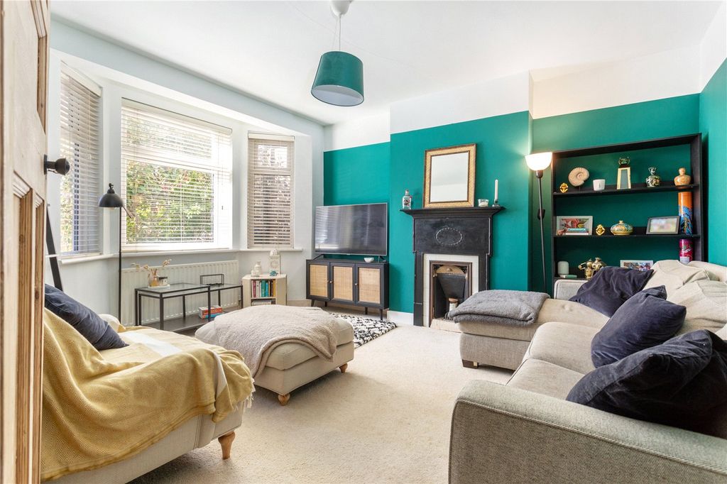 Property photo 1 of 12 Picture No. 16