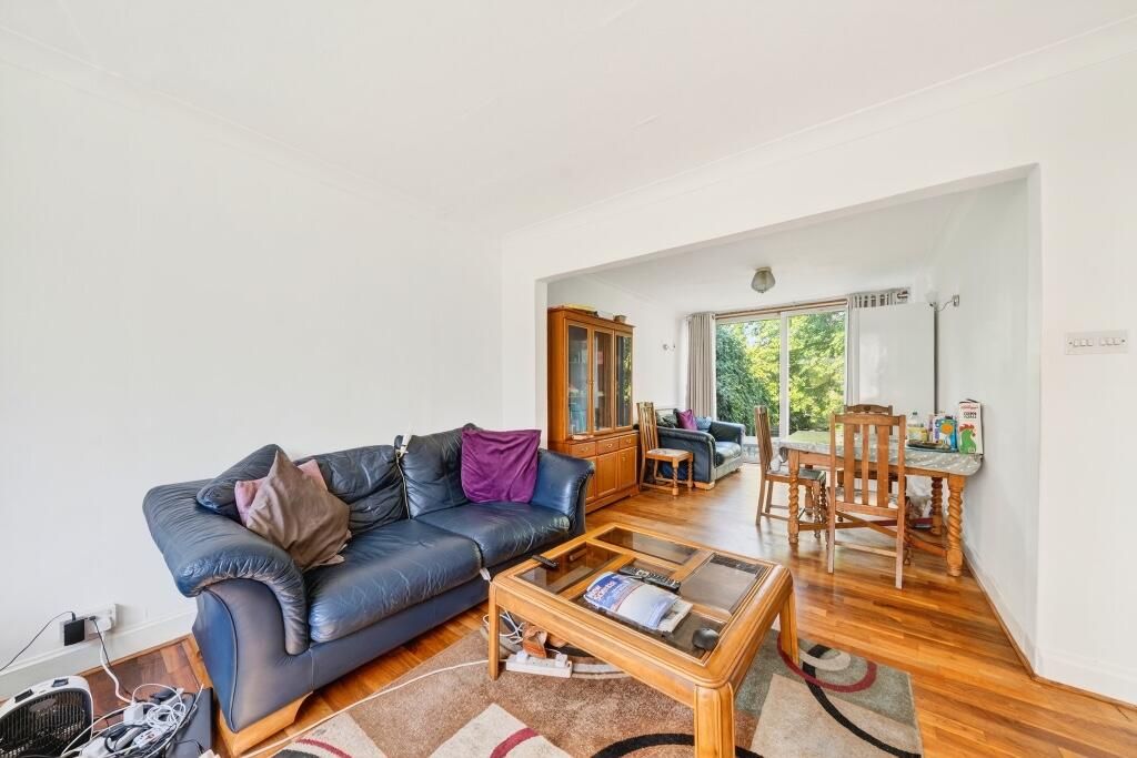 Property photo 2 of 18 02-1490294Ea0Bee52A9c0E2Fdb4B977Fc9.Jpeg