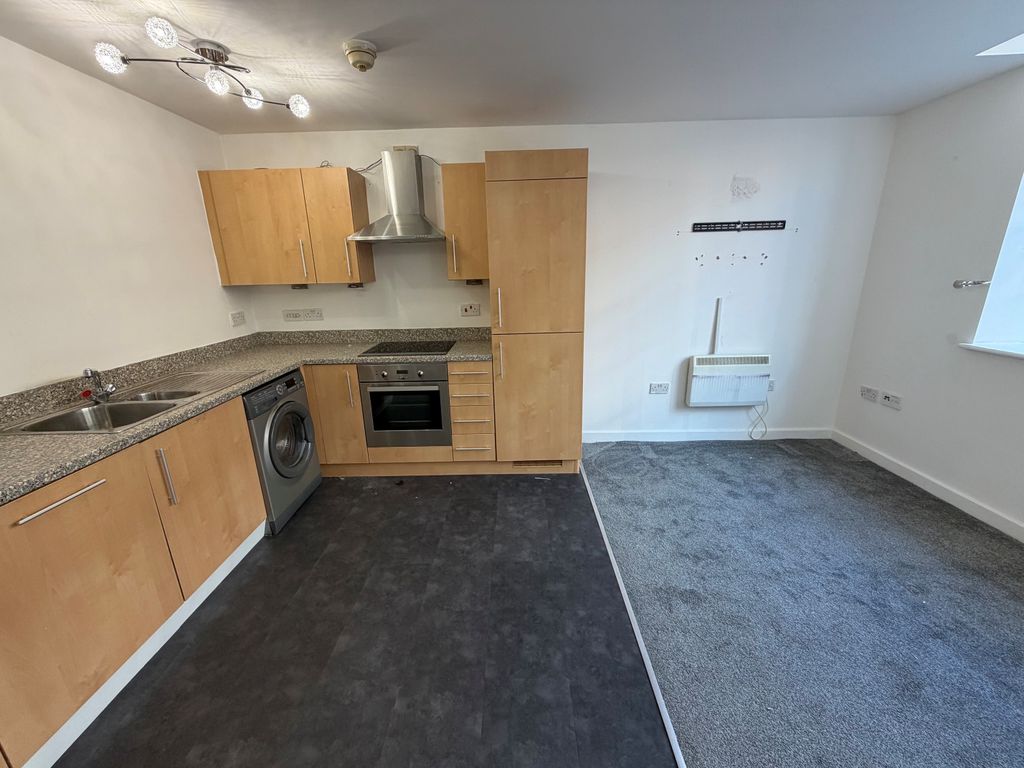 Property photo 3 of 5
