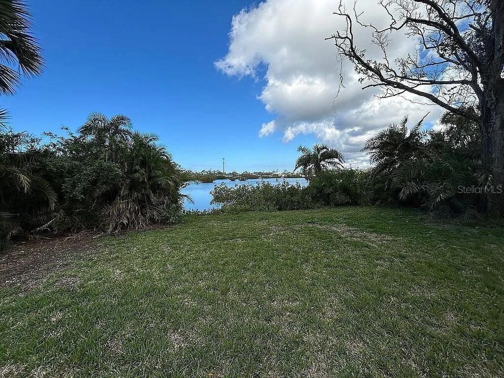Property photo 1 of 11 <Alttext/>